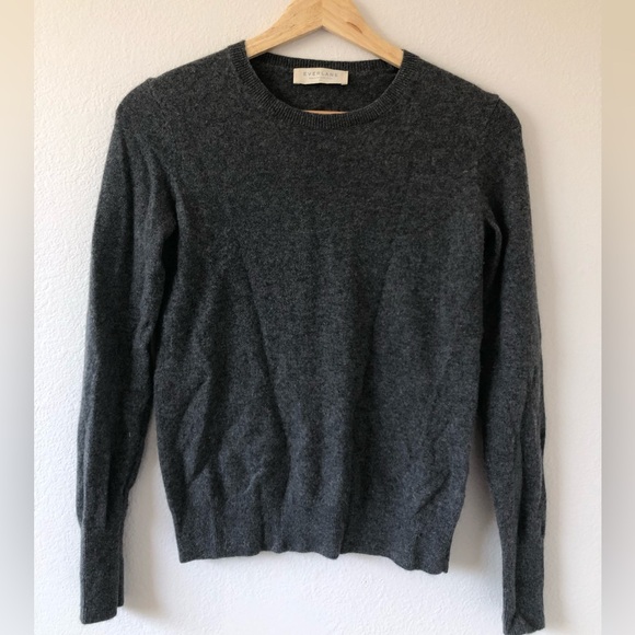 Dark Grey Cashmere Everlane sweater - Picture 1 of 3